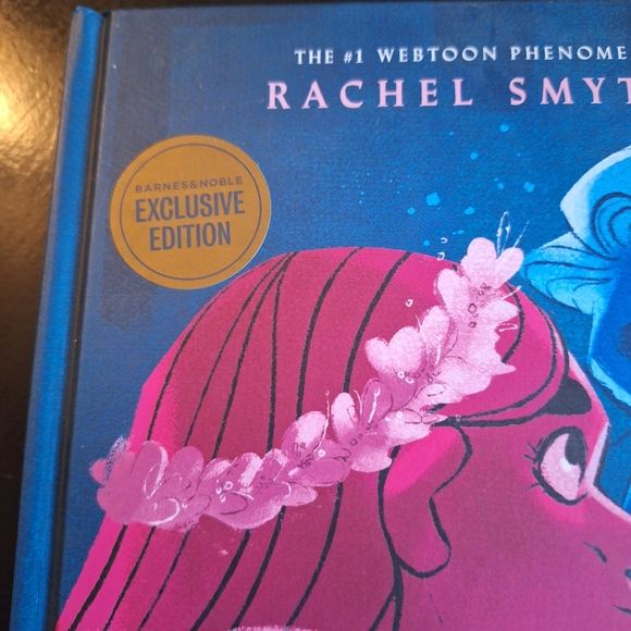 Lore Olympus Volume One Exclusive Edition - Picture 7 of 11